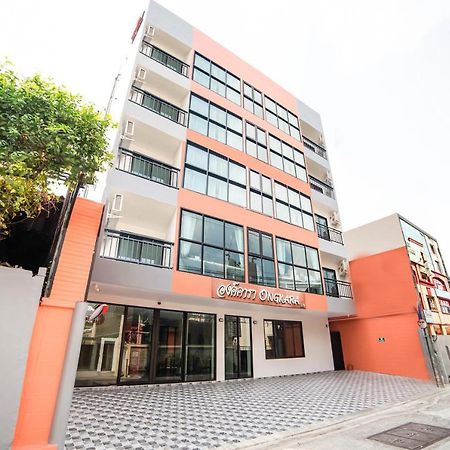 Ongkara Near Bts Thonglor Hotell Bangkok Eksteriør bilde
