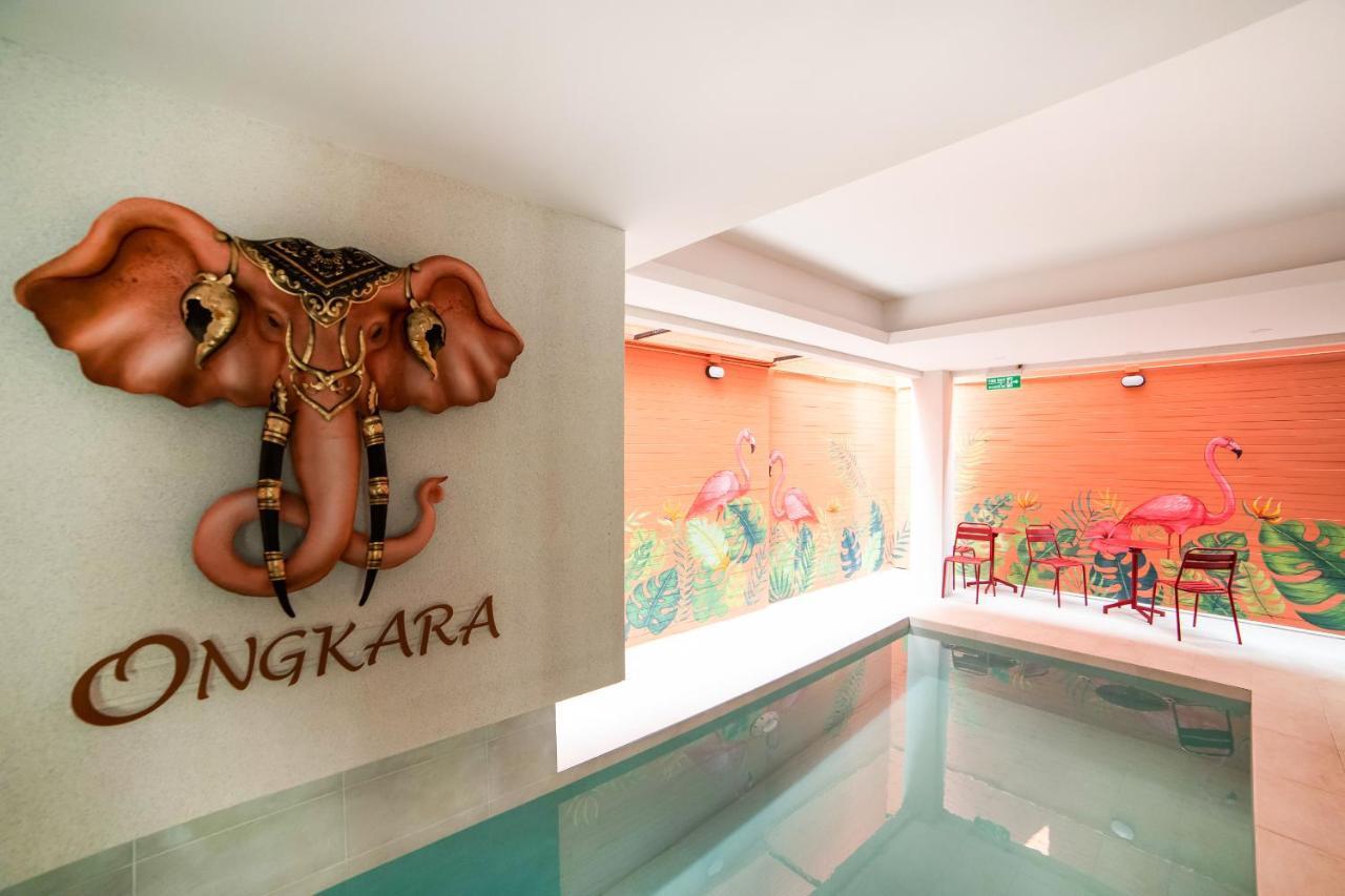 Ongkara Near Bts Thonglor Hotell Bangkok Eksteriør bilde